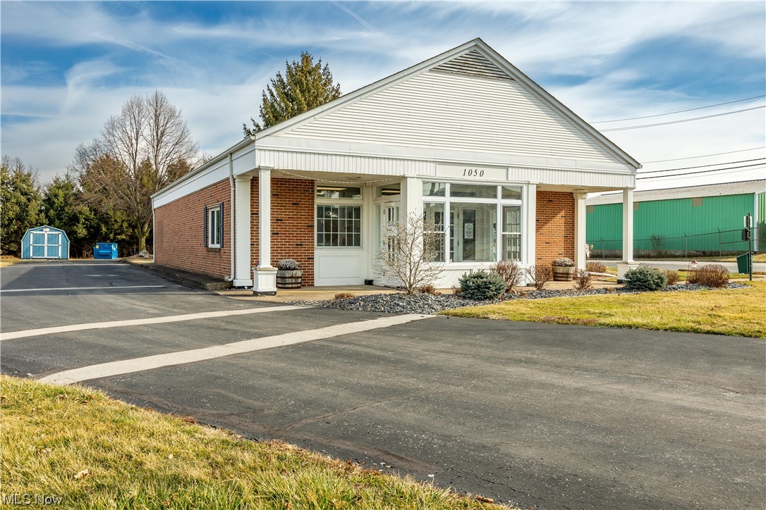 1050 Castalia Property Photo 2