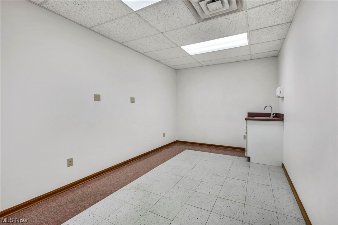 33398 Walker D Property Photo 21
