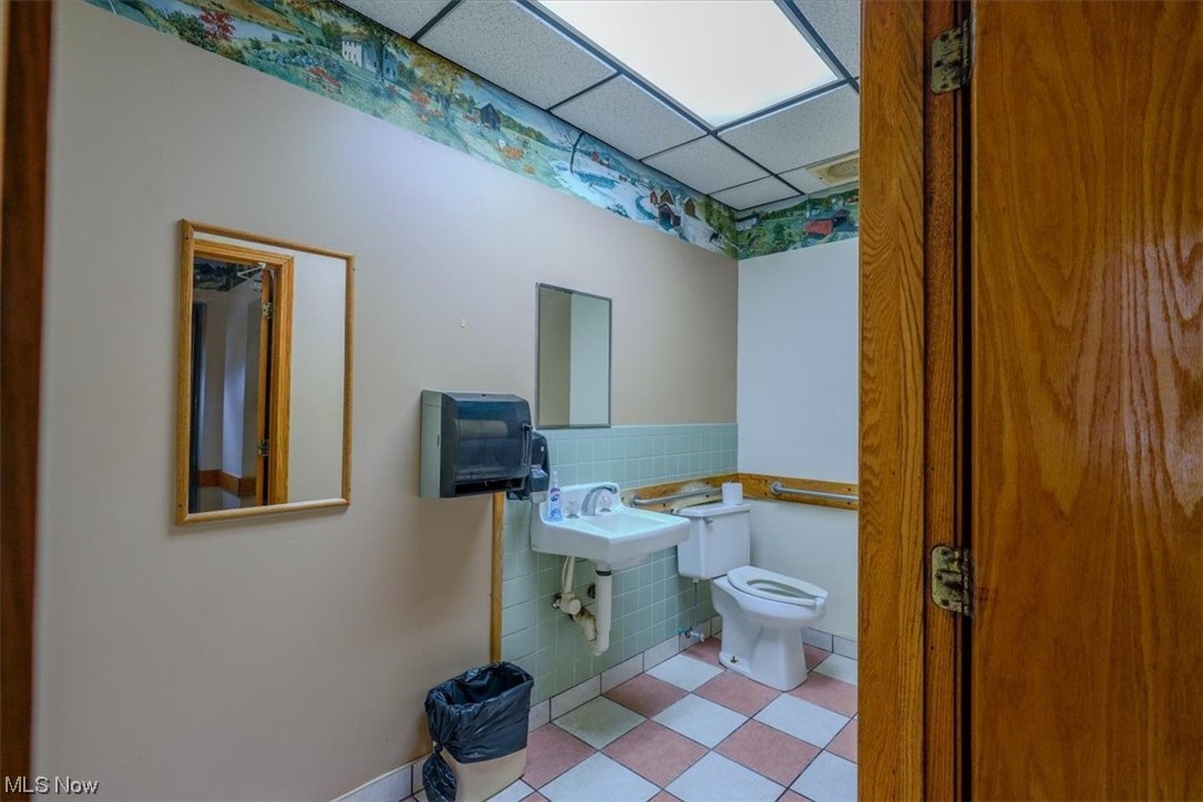 4861 N Ridge Property Photo 44