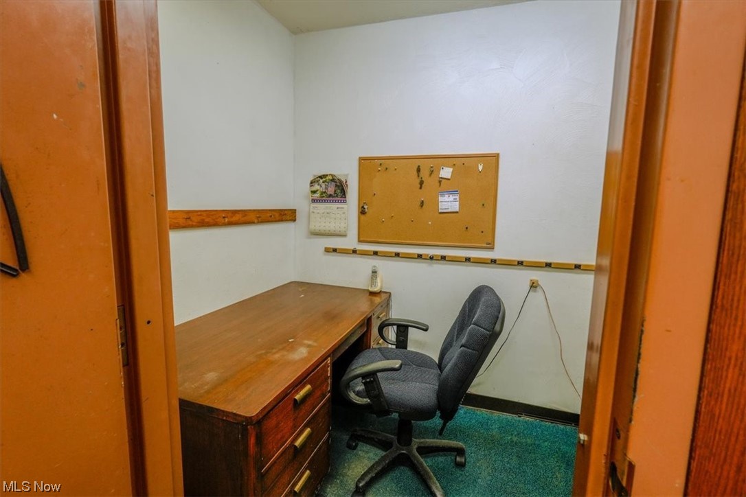 4861 N Ridge Property Photo 46