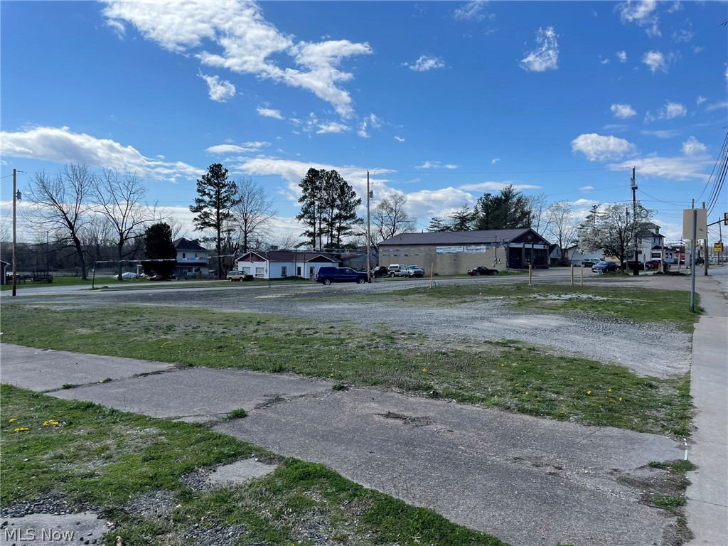 1012 7th Street Property Photo 3