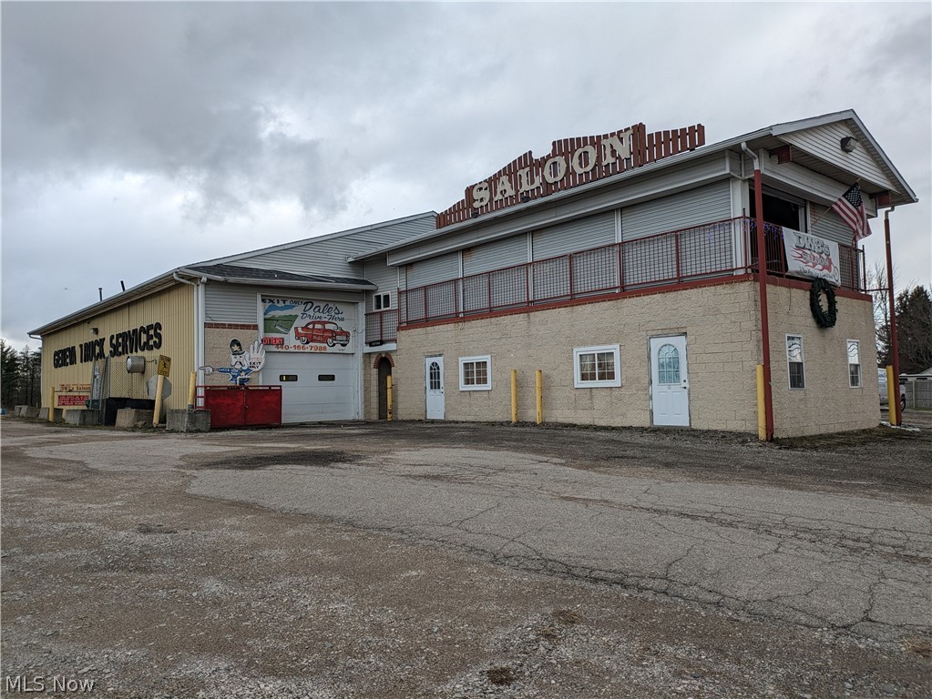 1851 S Broadway Property Photo 1