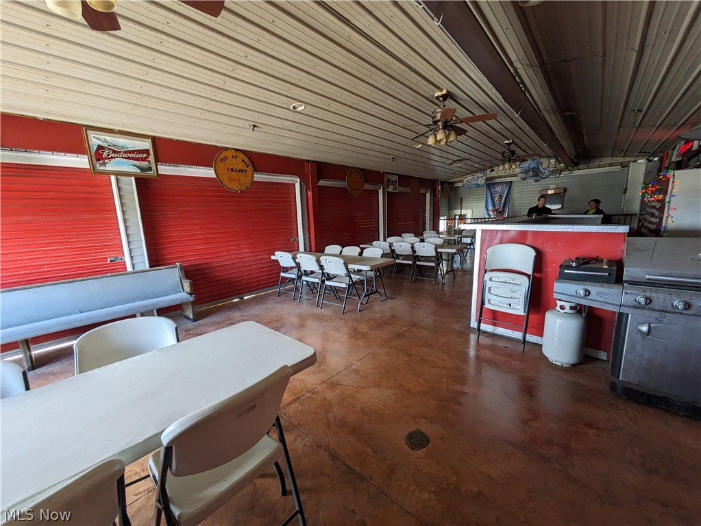 1851 S Broadway Property Photo 14