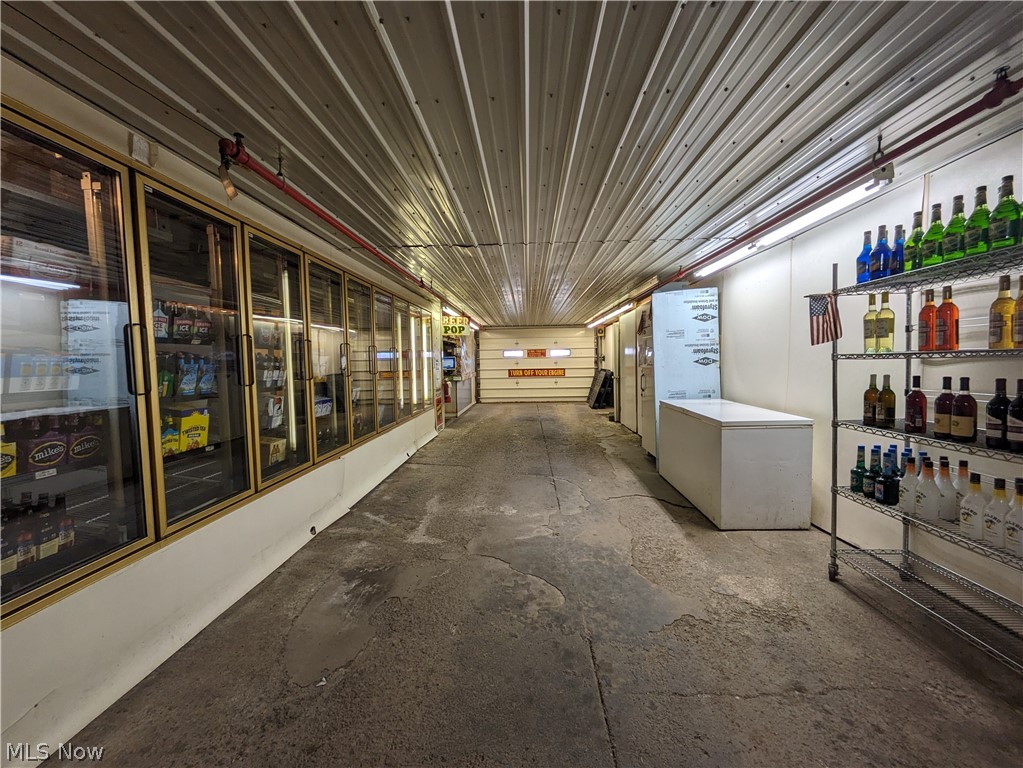 1851 S Broadway Property Photo 18