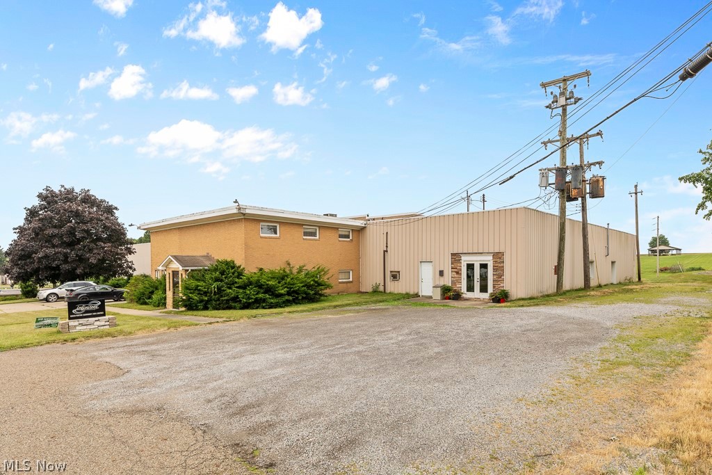 14924 Beloit Snodes Road Property Photo 2
