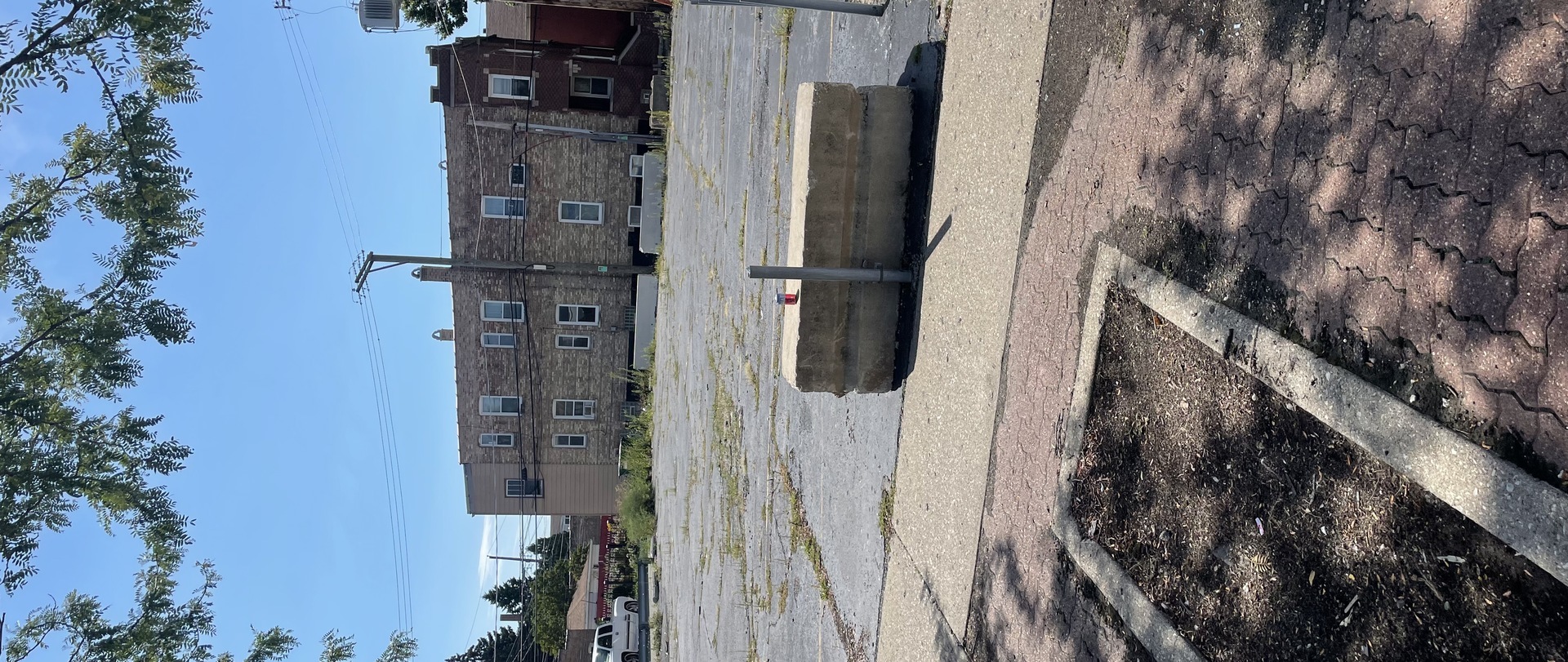 6045 W Cermak Road Property Photo 1