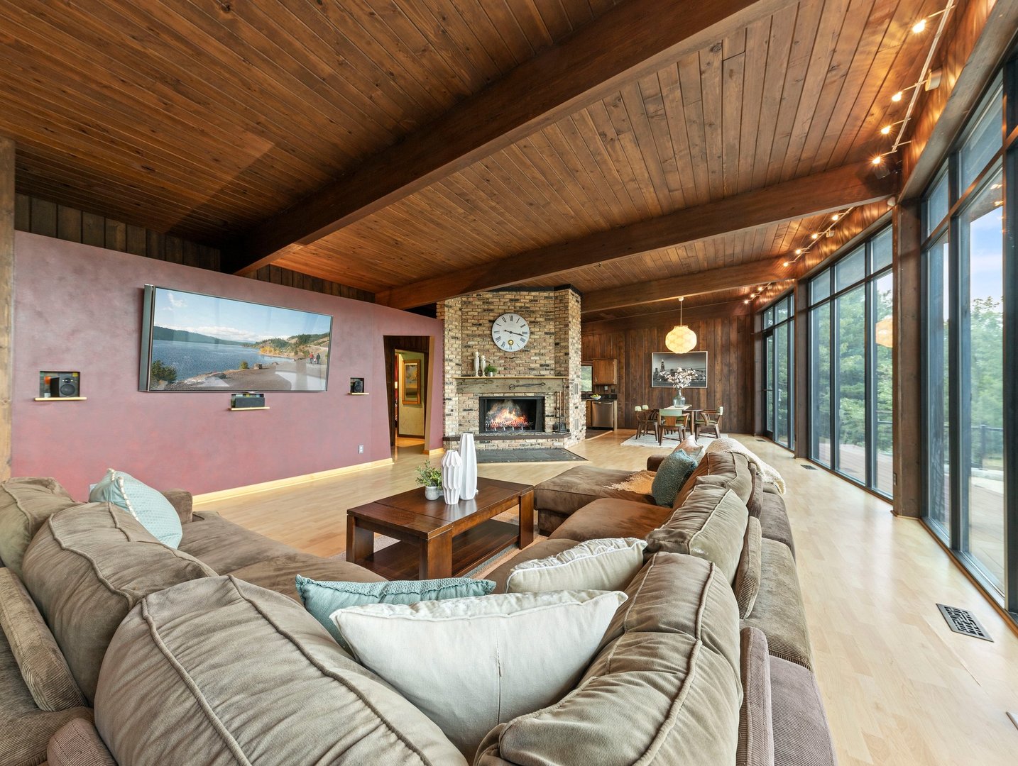 7750 Pine Bluff Road Property Photo 4