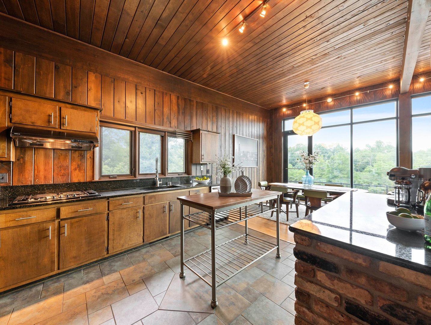 7750 Pine Bluff Road Property Photo 8
