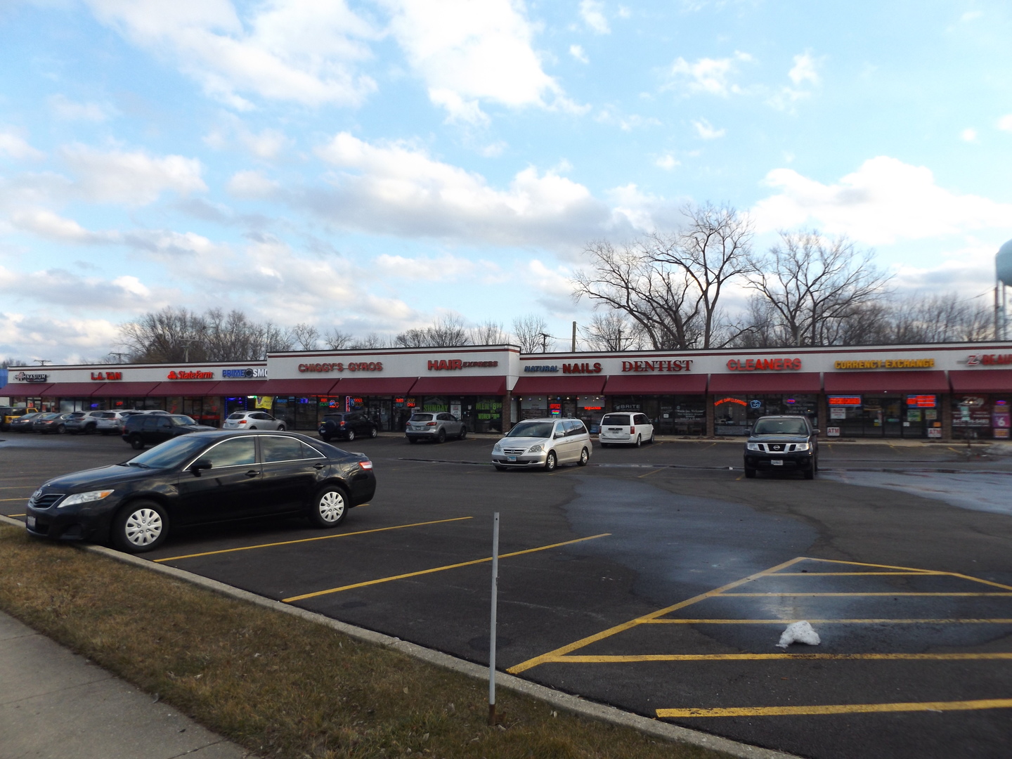 169 W Northwest Highway Property Photo 11
