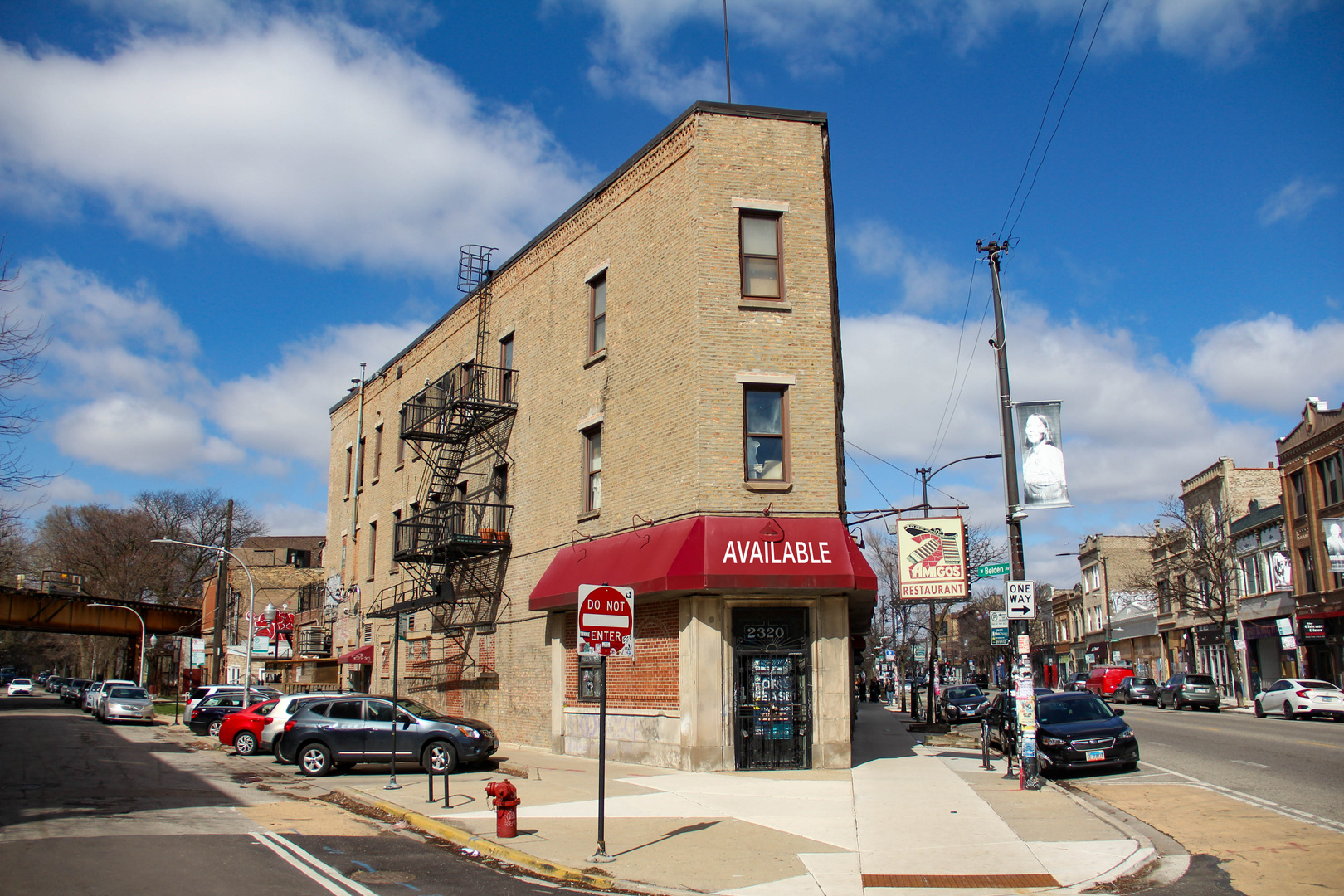 2320 N Milwaukee Avenue Property Photo 2