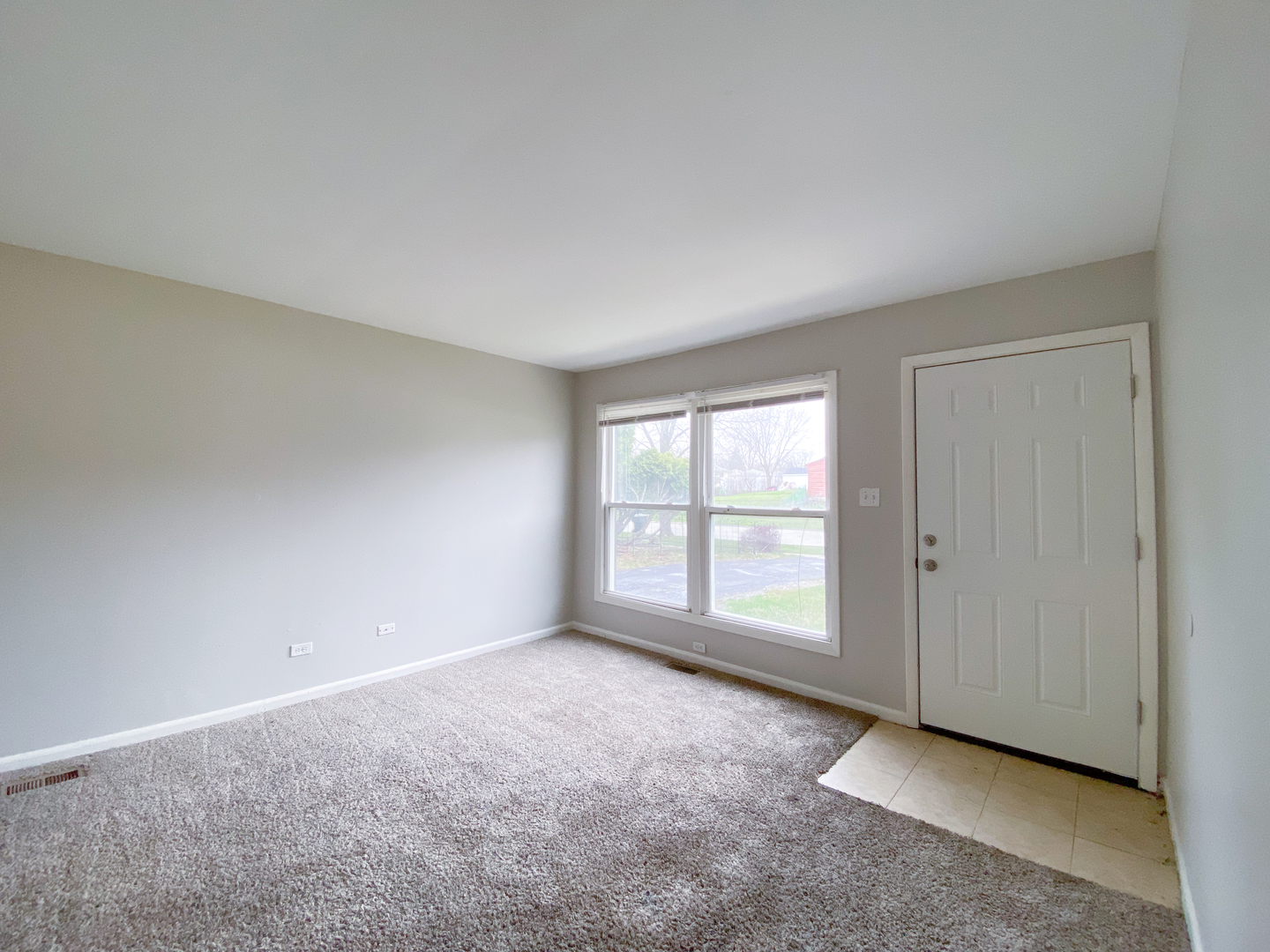 17110 Apple Tree Drive Property Photo 2