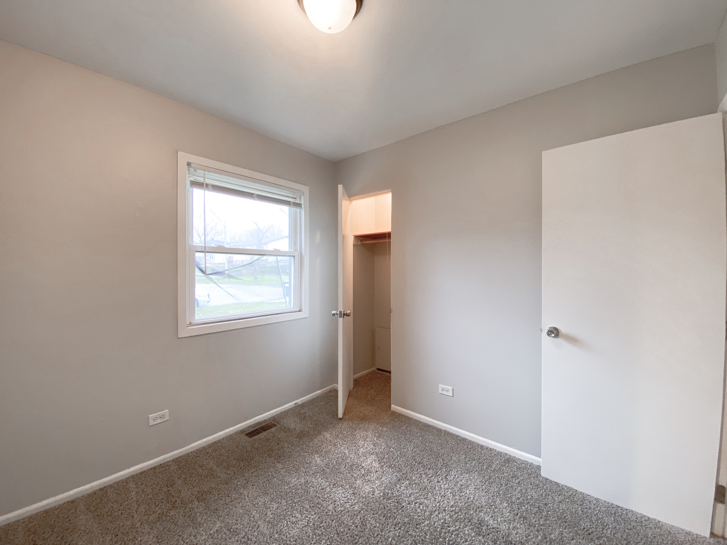 17110 Apple Tree Drive Property Photo 9