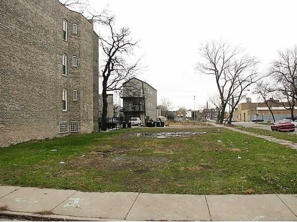 1104 S Richmond St Property Photo 1