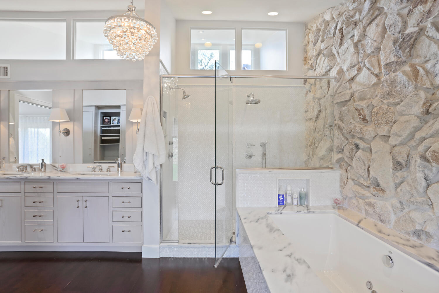 3208 Valley Brook Drive Property Photo 40