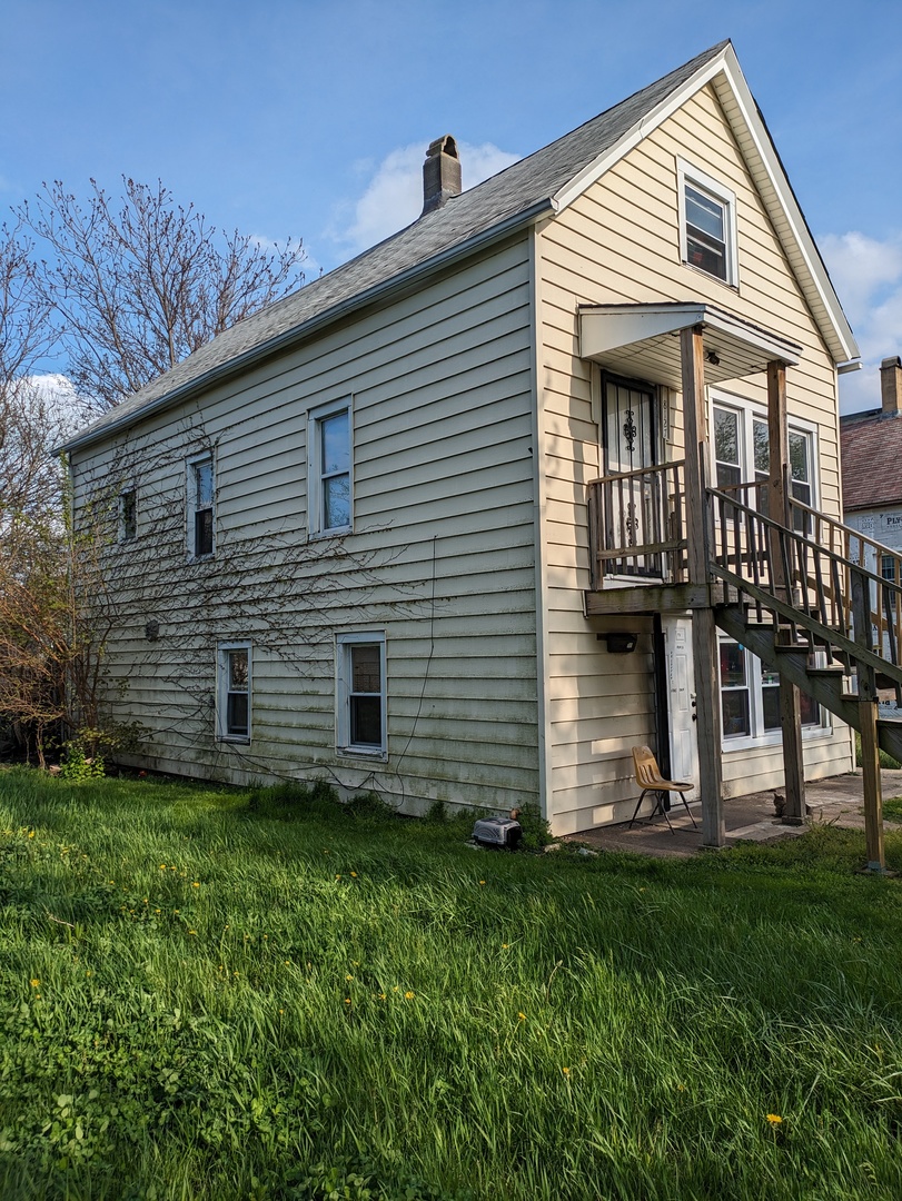 8127 S Coles Avenue Property Photo 2