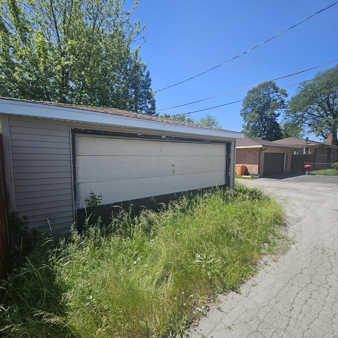 15210 Evers Street Property Photo 11