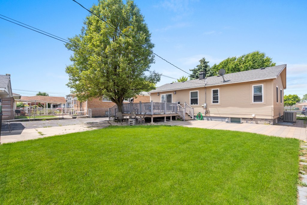 4919 S Long Avenue Property Photo 17