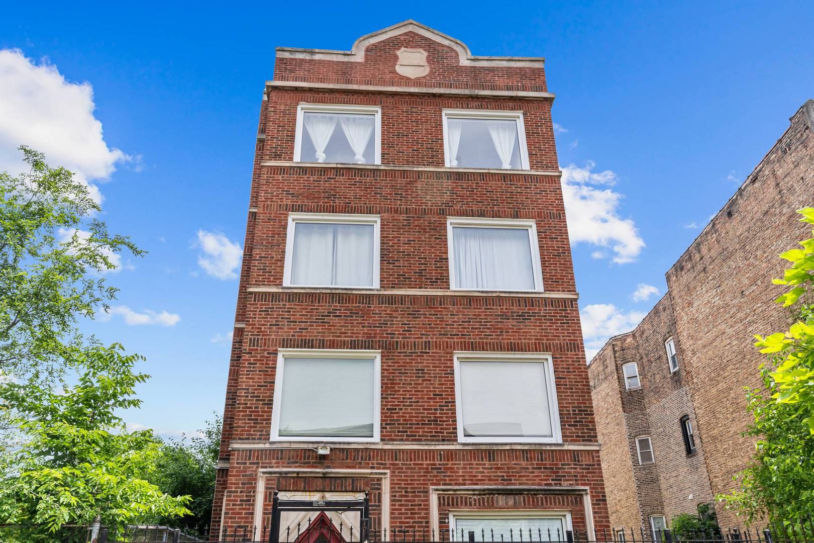 5321 S Michigan Avenue 3 Property Photo 2