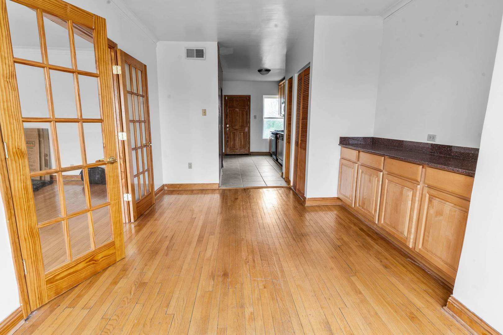 5321 S Michigan Avenue 3 Property Photo 5