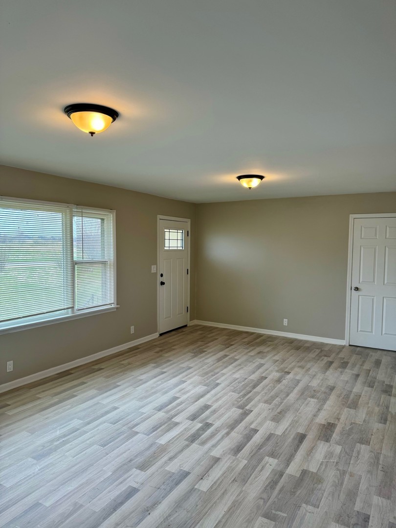 18708 Beck Road Property Photo 4