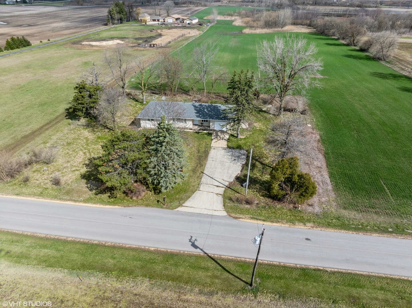 18708 Beck Road Property Photo 16