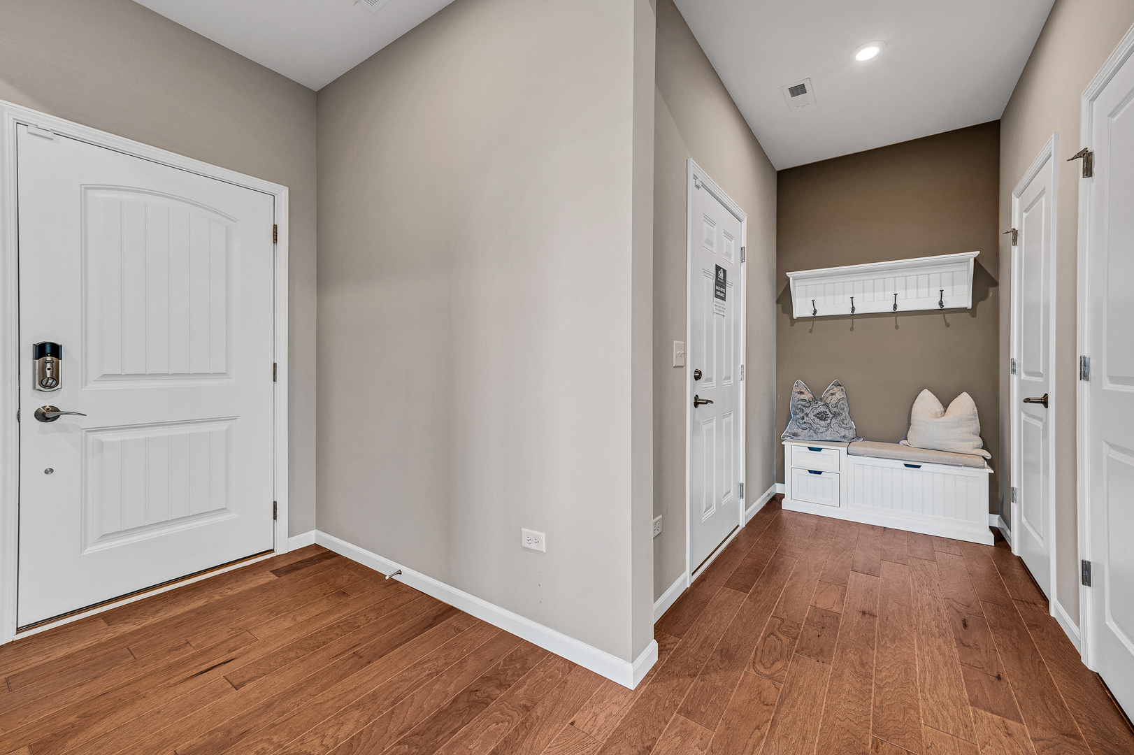 13416 Belfast Way Property Photo 2
