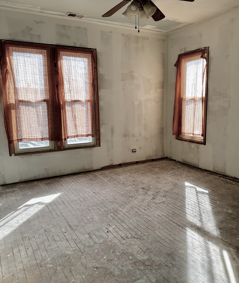 216 N 3rd Avenue Property Photo 3