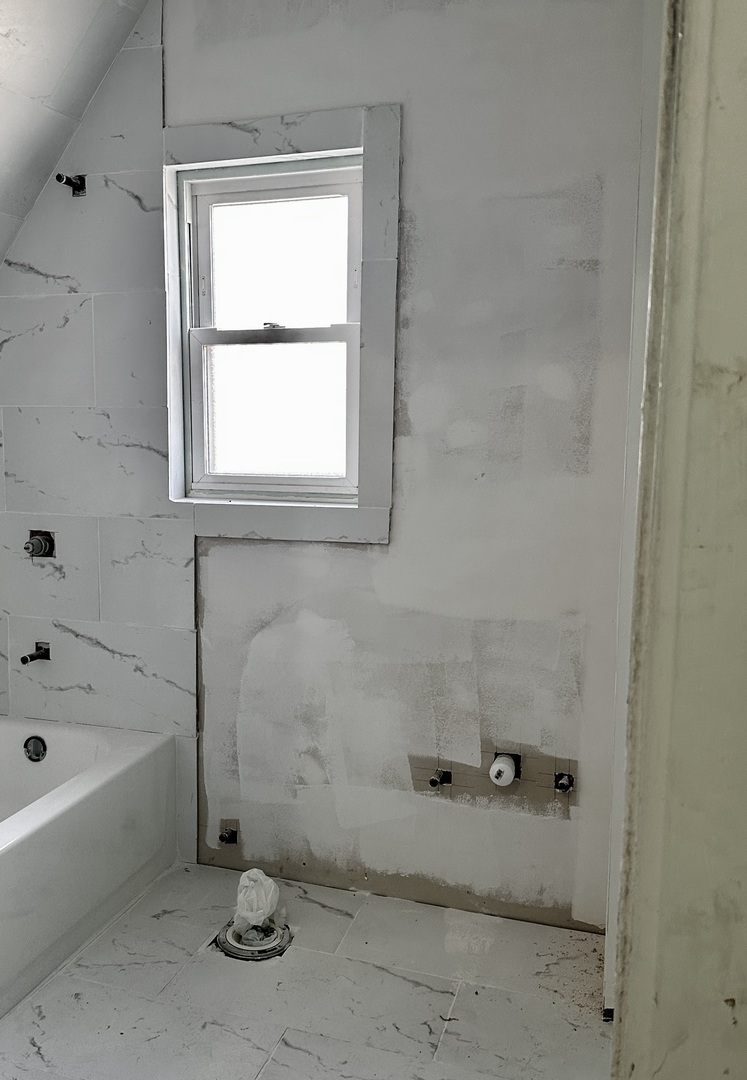 216 N 3rd Avenue Property Photo 9