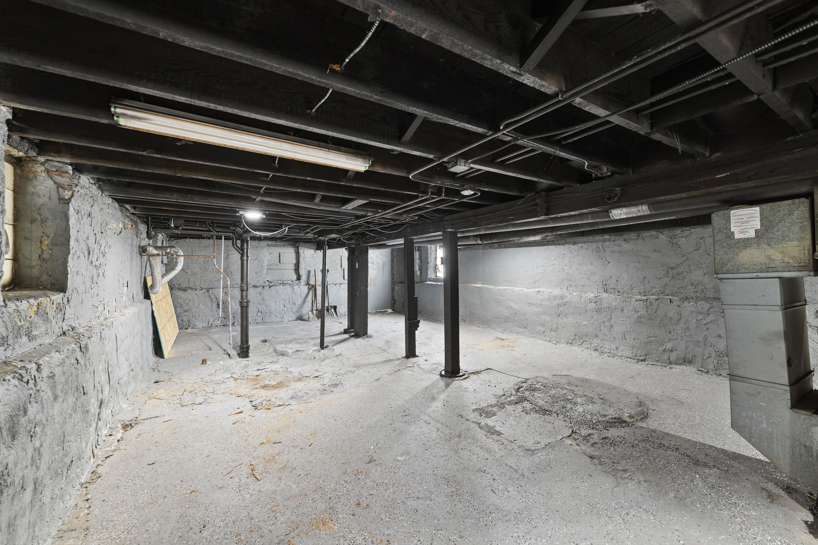 7122 S Champlain Avenue Property Photo 39