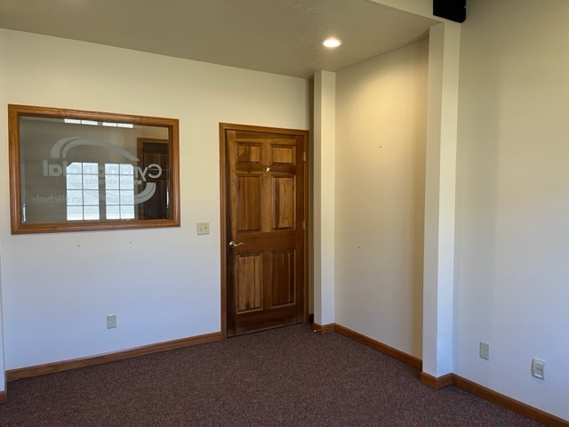 636 S Main Street 2 Property Photo 6