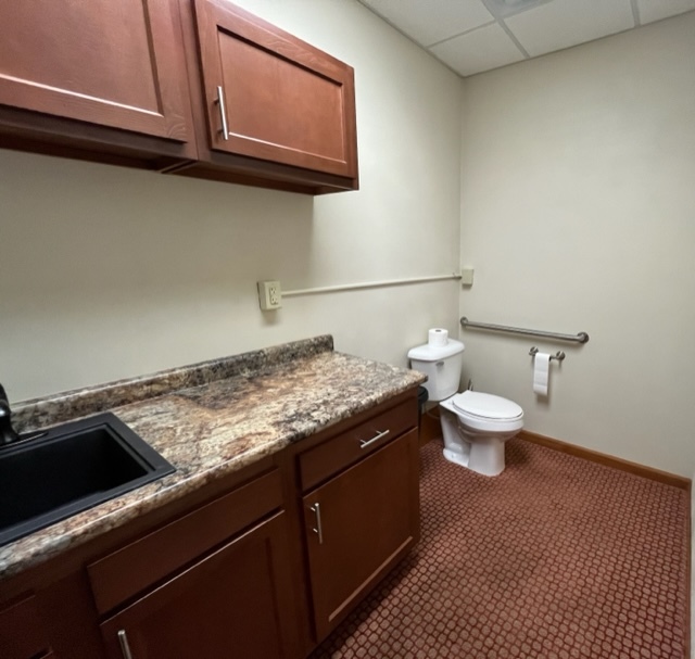 636 S Main Street 2 Property Photo 10