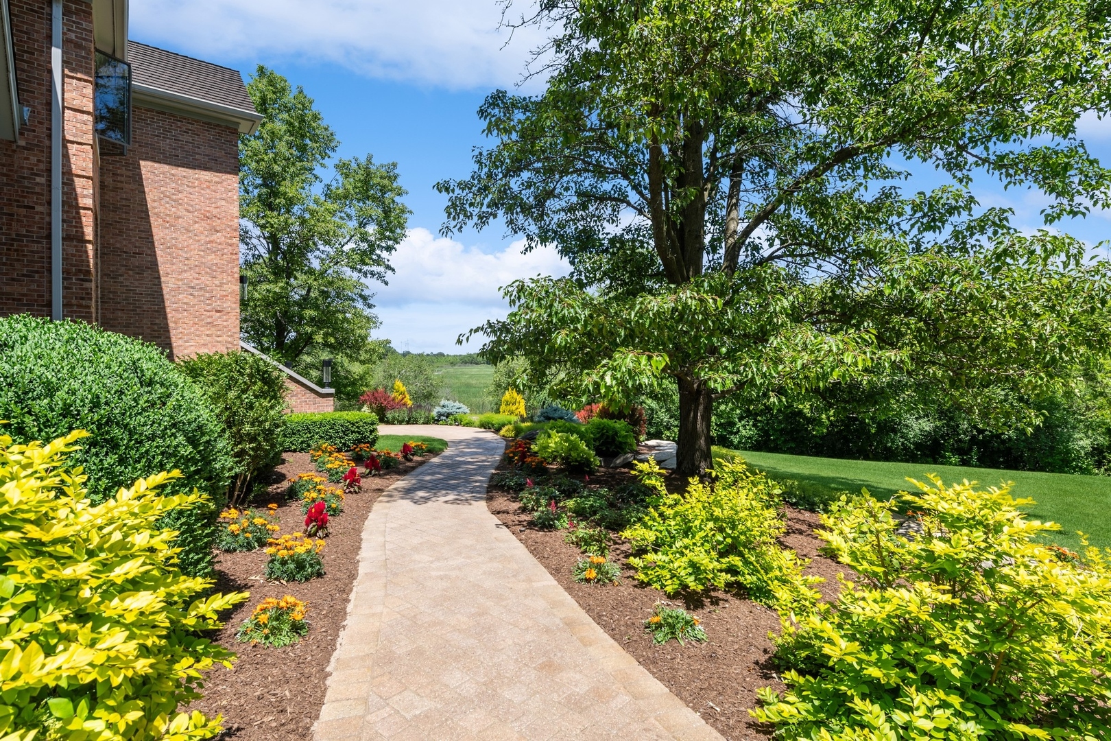 25676 N Canyon Creek Court Property Photo 3