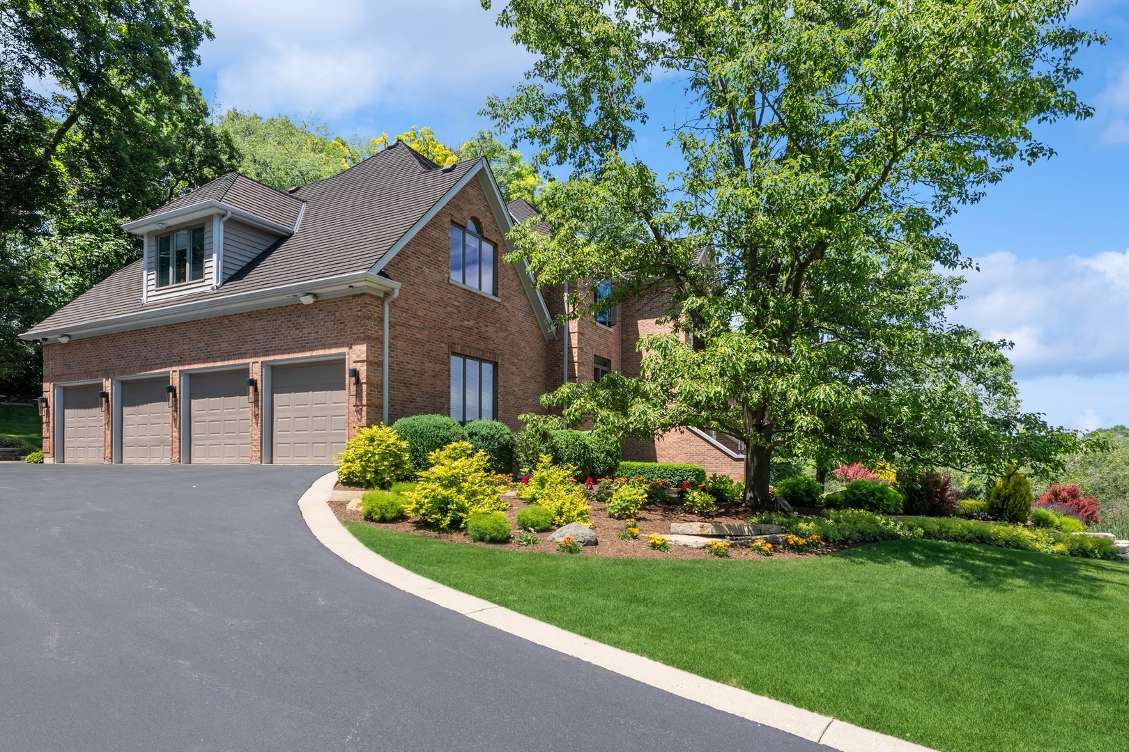 25676 N Canyon Creek Court Property Photo 4