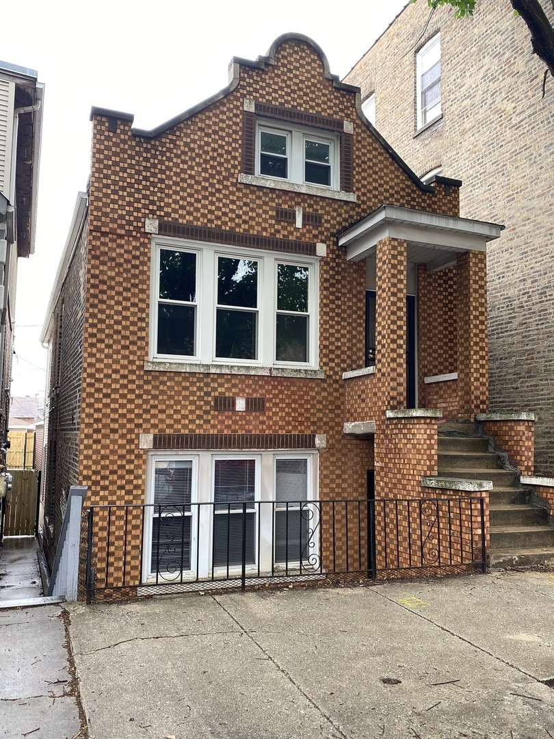 2249 W 24th Street Property Photo 1