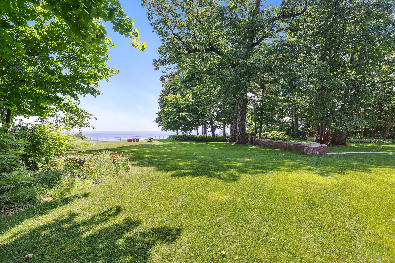 575 Lakeland Drive Property Photo 49