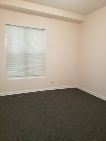 108 N Hamlin Blvd Property Photo 6