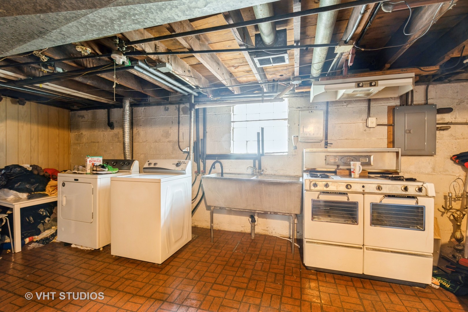 640 Price Ave Property Photo 10