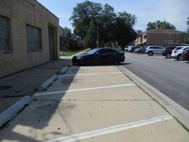 6320 Ogden Ave Property Photo 6
