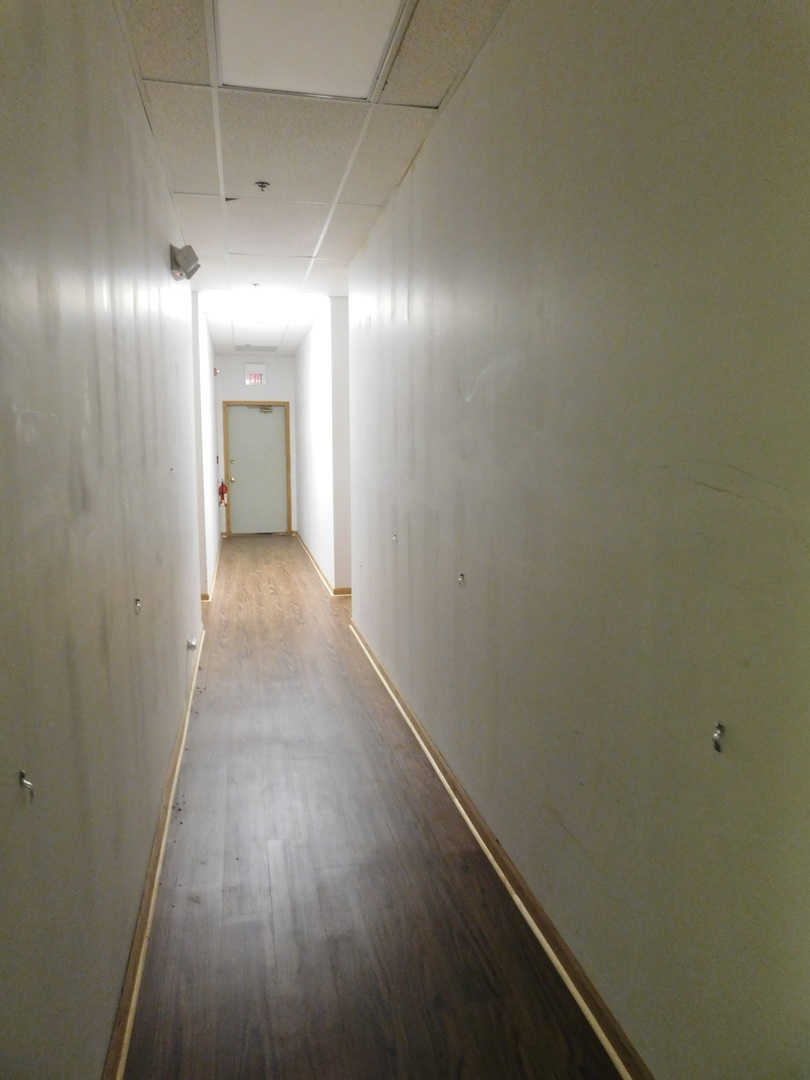 1001 E Chicago Ave Property Photo 37