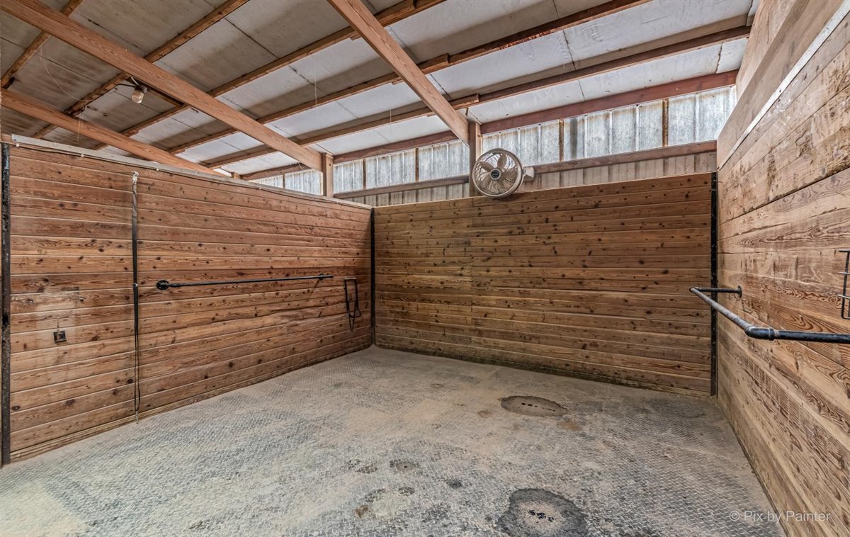 811 E Eagle Lake Road Property Photo 17