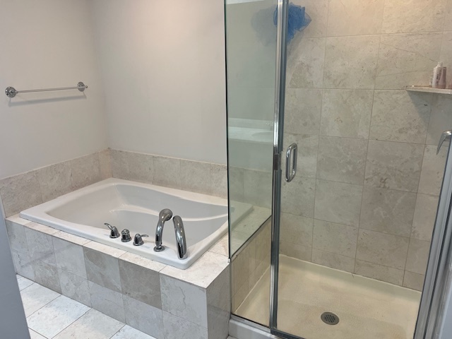 600 N Lake Shore Drive 914 Property Photo 19
