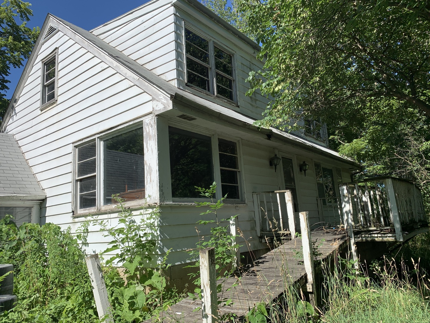 814 Caton Street Property Photo 1