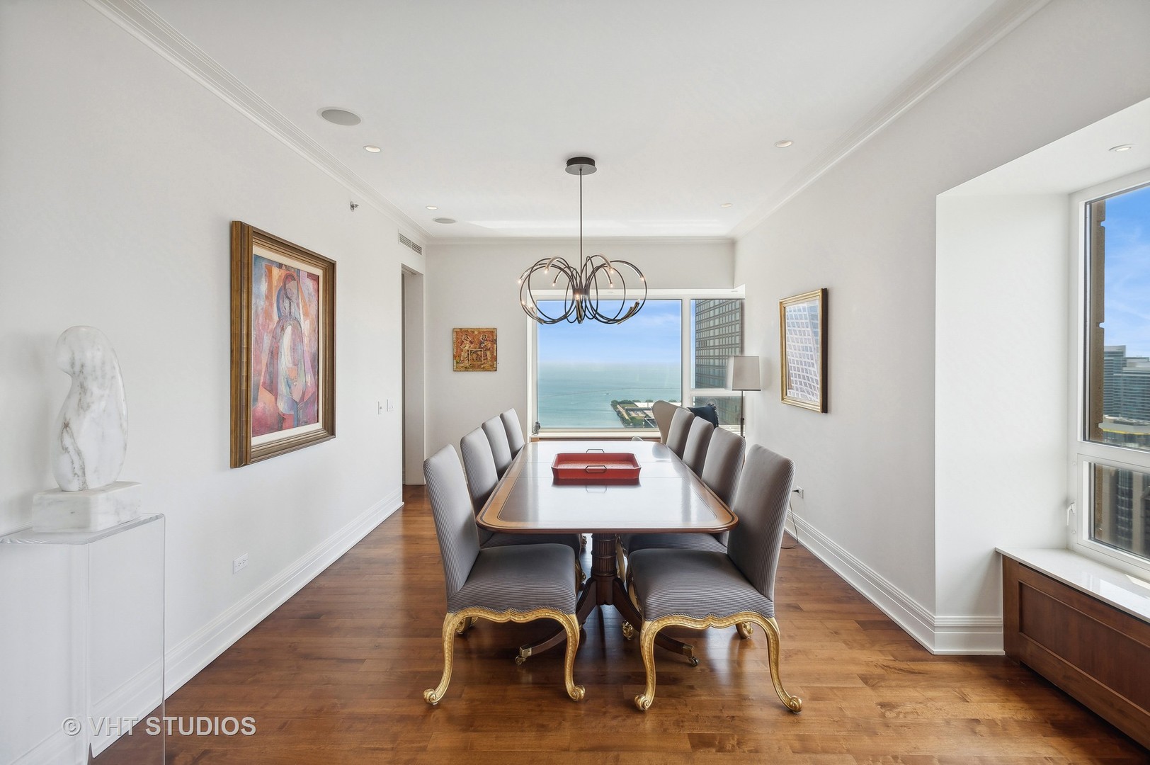 800 N Michigan Ave W Property Photo 14