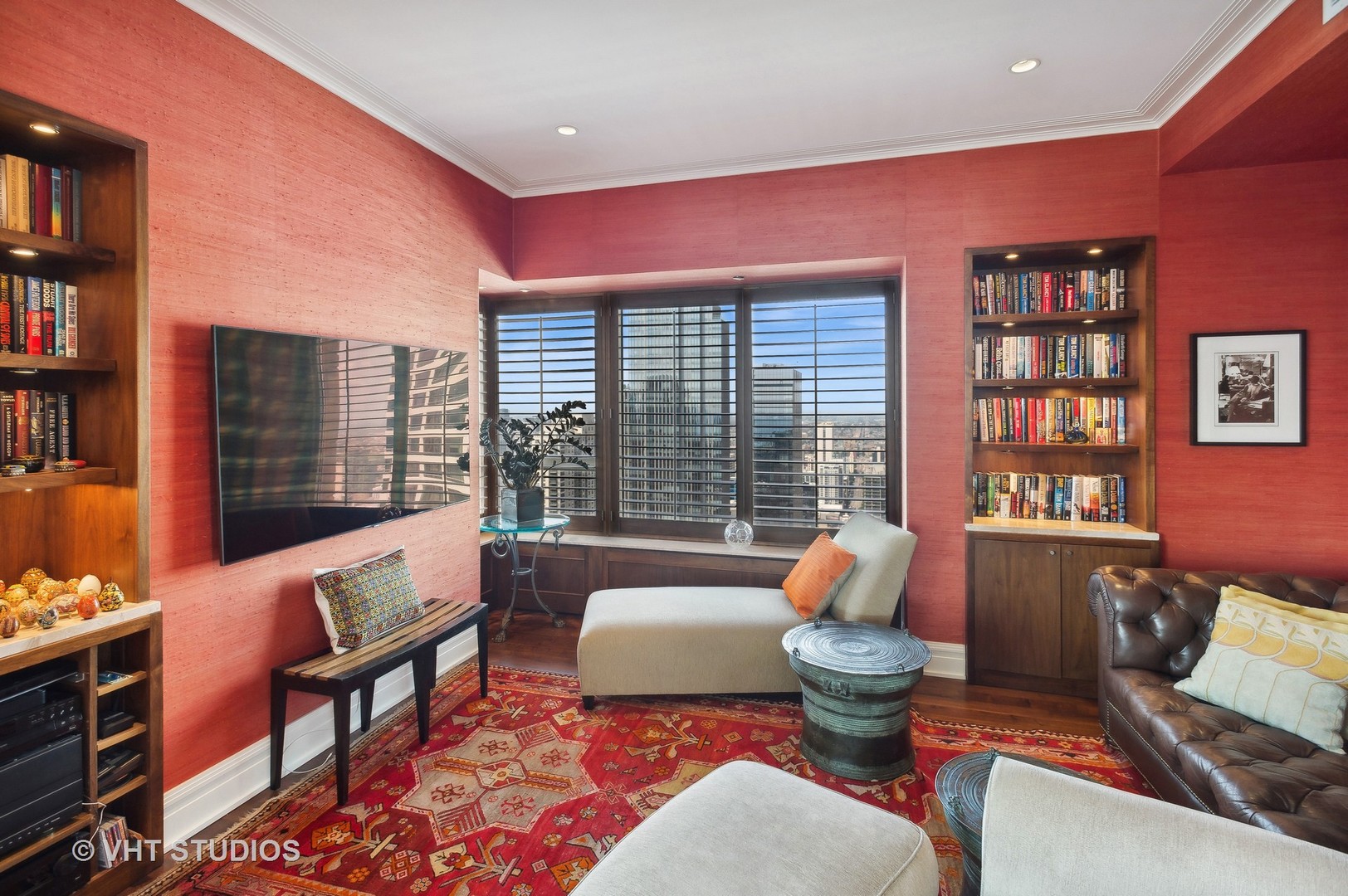800 N Michigan Ave W Property Photo 20