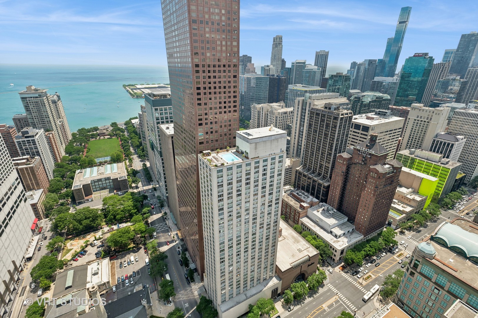 800 N Michigan Ave W Property Photo 27