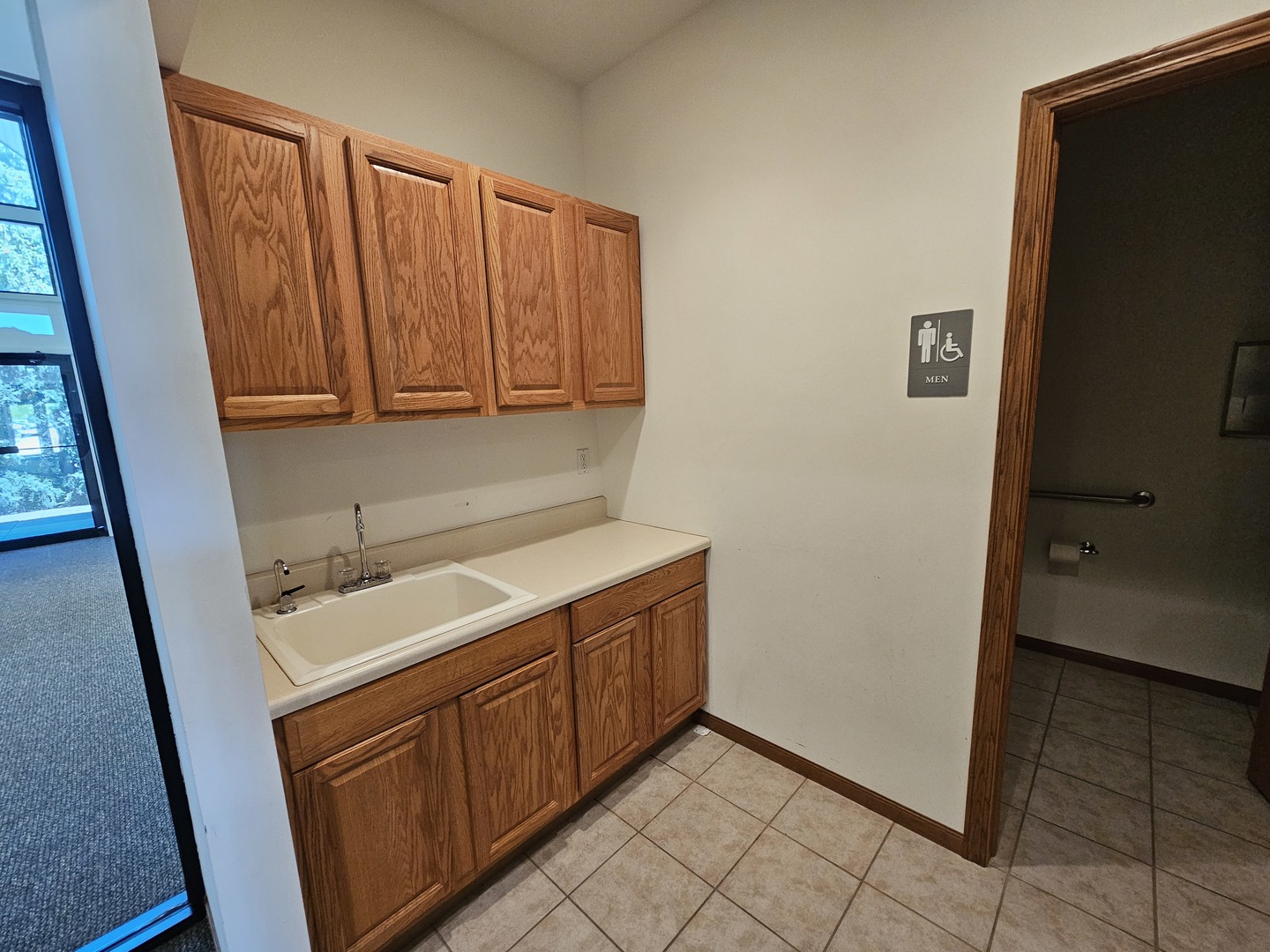 2902 Crossing Ct Property Photo 7