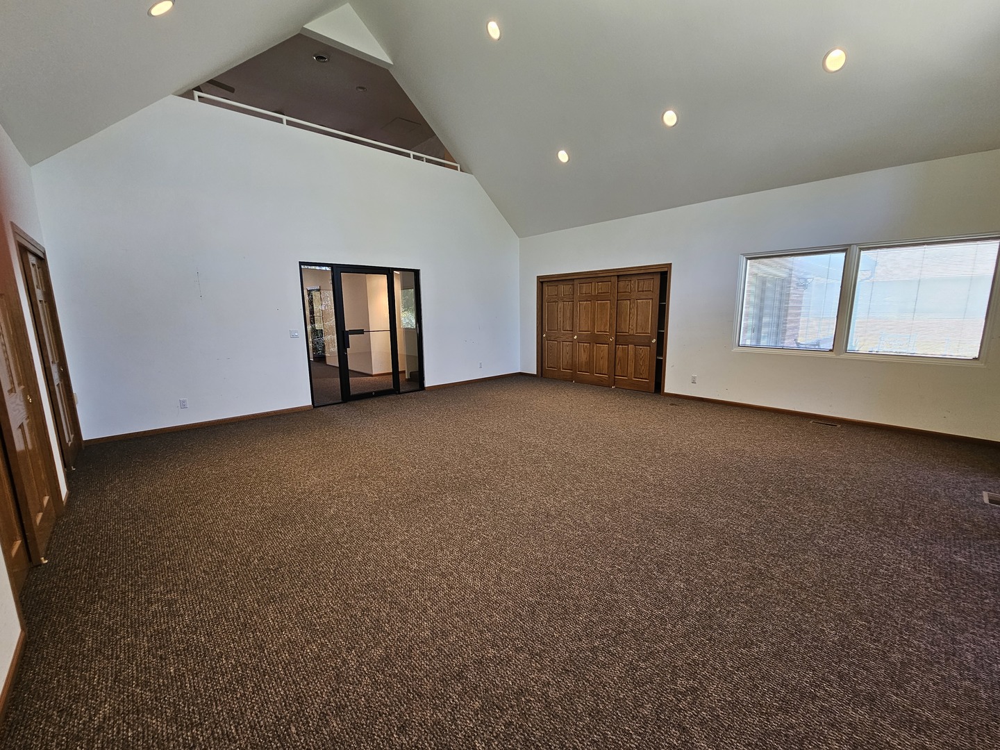 2902 Crossing Ct Property Photo 9