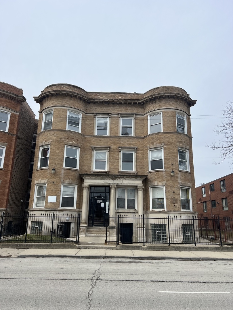 3652 S Indiana Avenue 2n Property Photo 1
