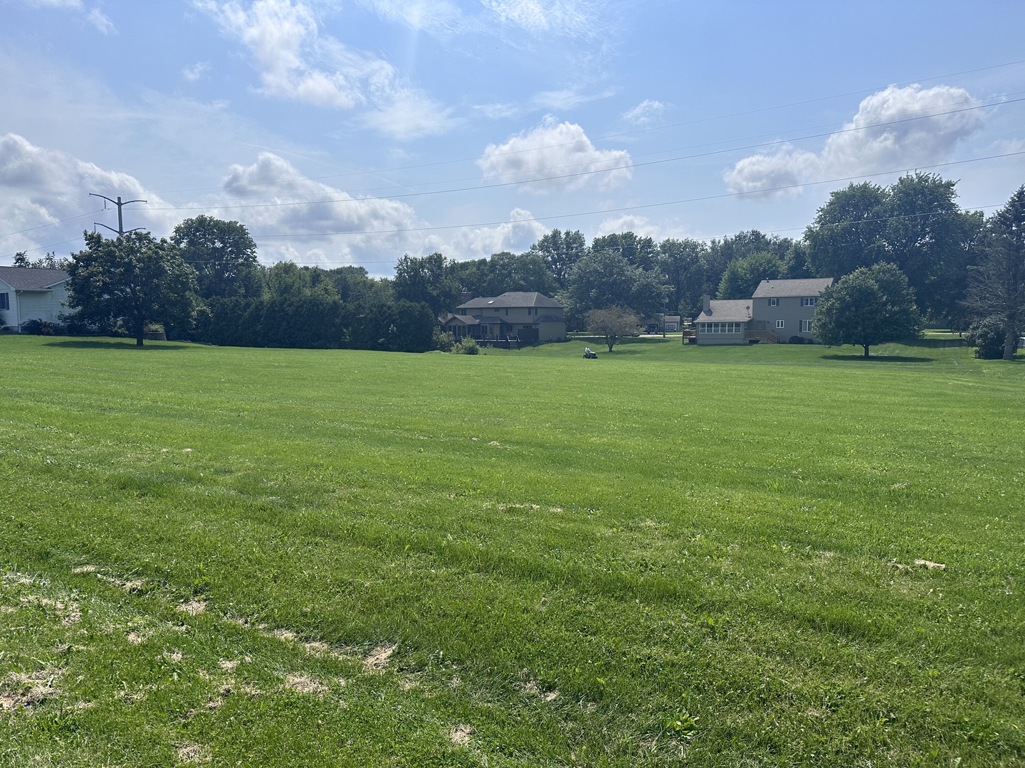 000 Winn Road Property Photo 1