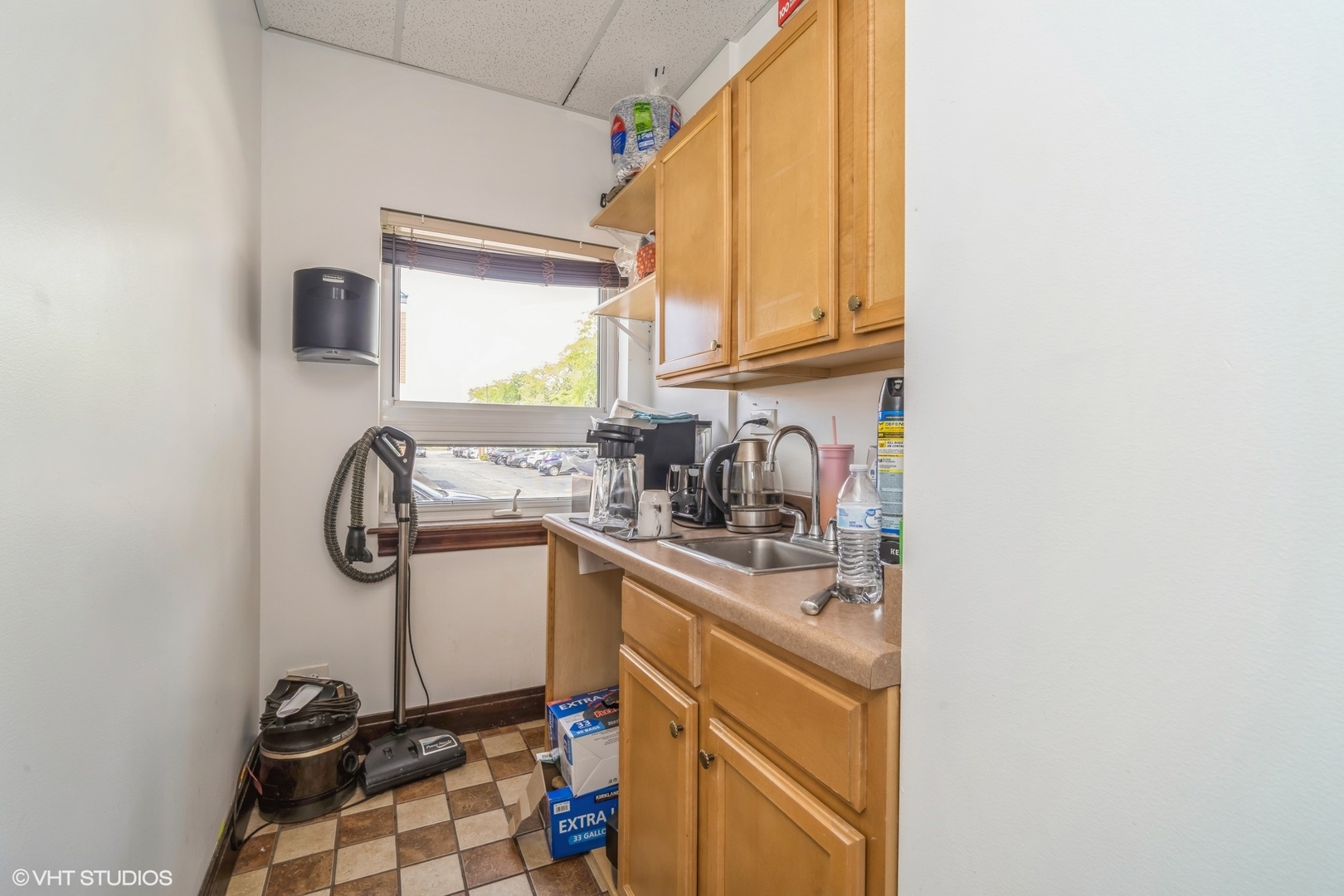 3421 Dempster St Property Photo 15